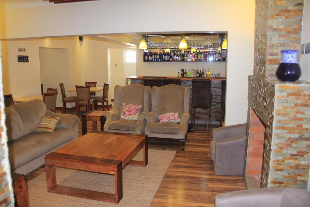 Lake Elementaita Brownie'S Guesthouse מראה חיצוני תמונה